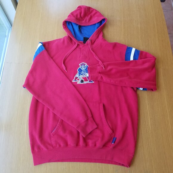 NFL Team Apparel Retro Patriots Logo Red and Blue Hoodie Jacket - Picture 9 of 14
